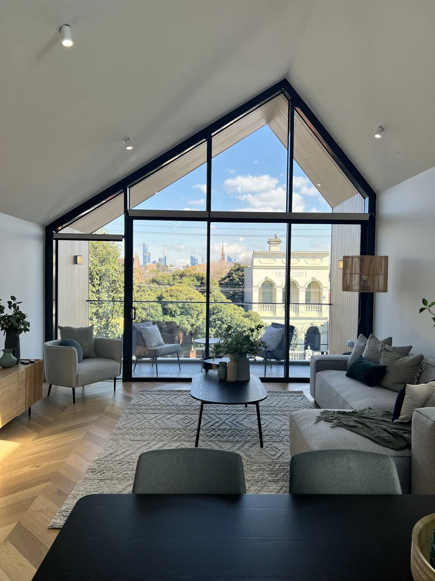 Ultra-slim aluminium windows in Richmond - New Build - Semi-Commercial 100 Series