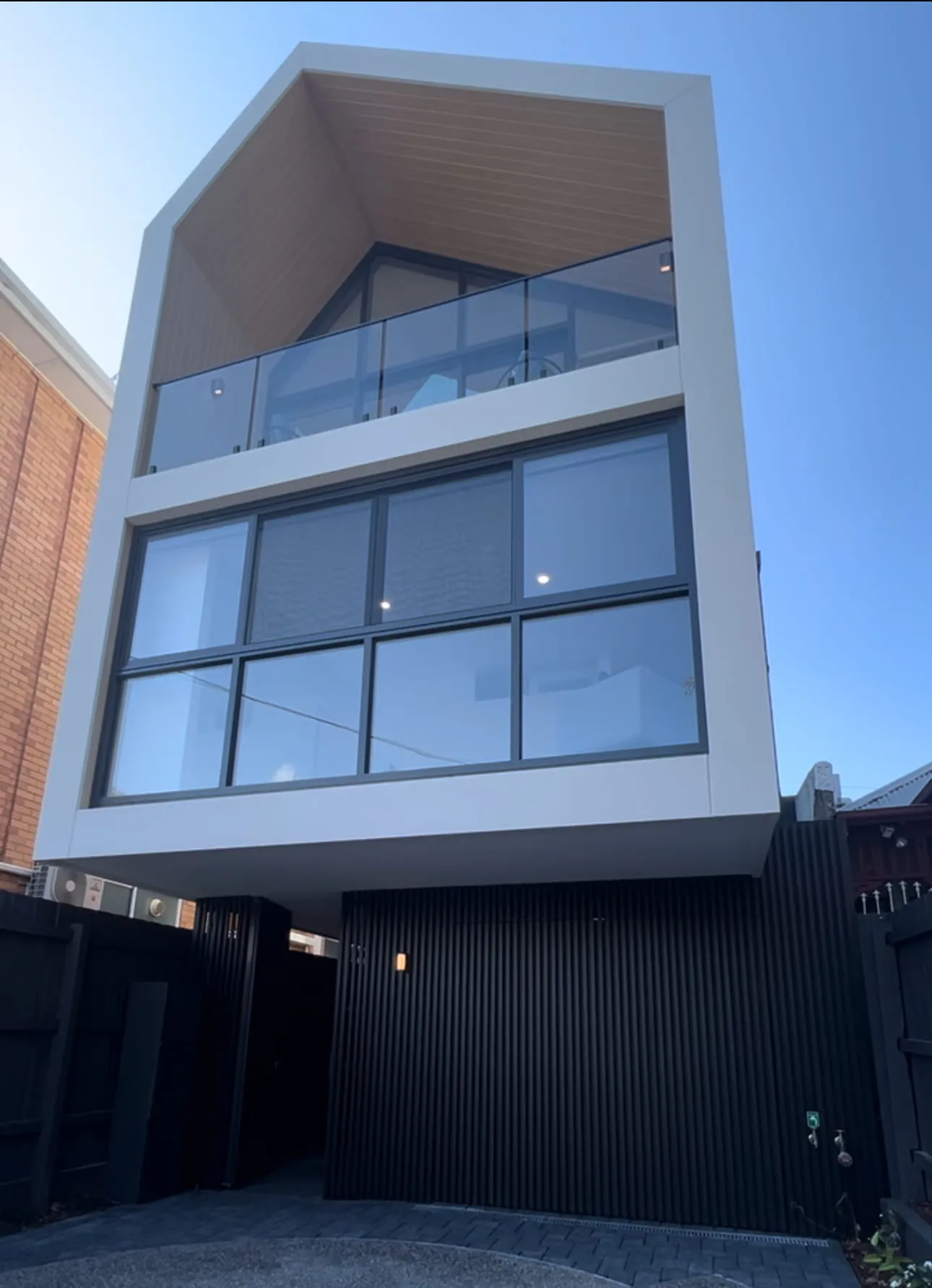 Ultra-slim aluminium windows in Richmond - New Build - Semi-Commercial 100 Series